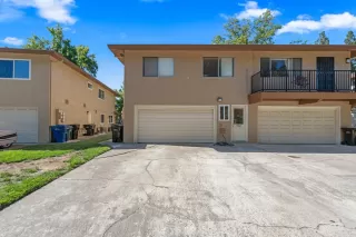 Photo #4: 224101042 Listing