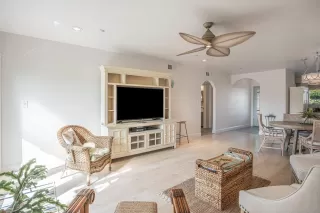 Photo #6: 224101147 Listing 