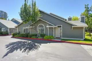 Photo #1: 224101722 Listing 
