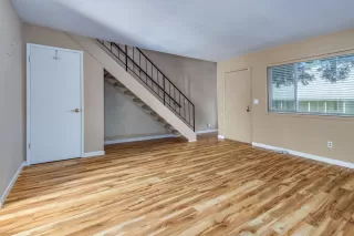 Photo #3: 224101868 Listing 