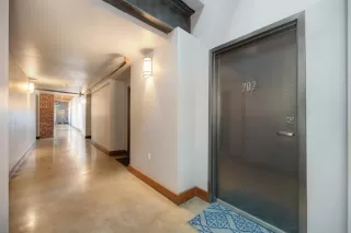 Photo #3: 224102978 Listing 