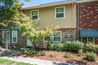 Photo #1: 224104328 Listing 