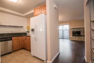 Photo #3: 224104662 Listing 