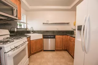 Photo #4: 224104662 Listing 