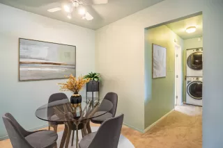 Photo #5: 224105951 Listing 