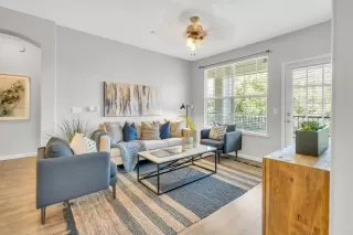 Photo #4: 224107218 Listing 