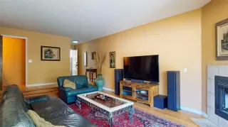 Photo #4: 224107647 Listing