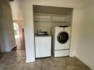 Photo #2: 224108317 Listing