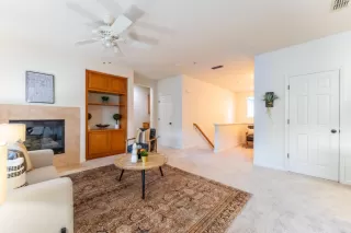 Photo #2: 224108745 Listing 