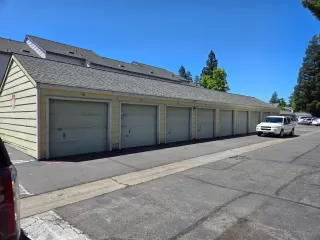 Photo #2: 224109050 Listing