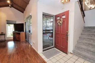 Photo #5: 224109618 Listing