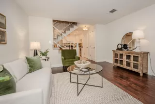 Photo #4: 224110299 Listing 