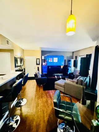 Photo #5: 224110543 Listing 