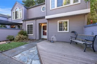 Photo #1: 224110752 Listing