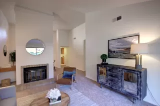 Photo #4: 224110914 Listing 