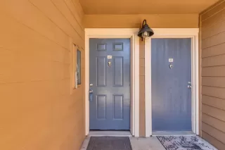 Photo #2: 224111152 Listing