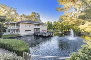 Photo #2: 224111862 Listing 