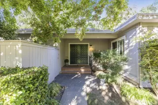 Photo #5: 224111862 Listing 