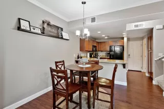 Photo #6: 224112300 Listing