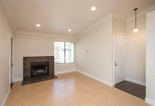 Photo #5: 224112545 Listing