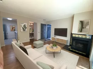 Photo #4: 224113243 Listing