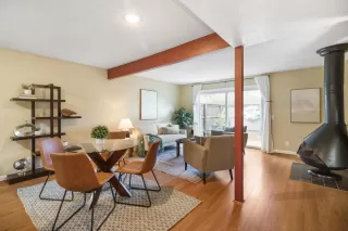 Photo #3: 224113652 Listing 