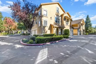 Photo #1: 224113749 Listing 