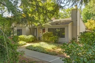 Photo #2: 224115469 Listing