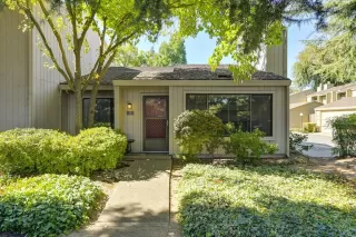 Photo #4: 224115469 Listing