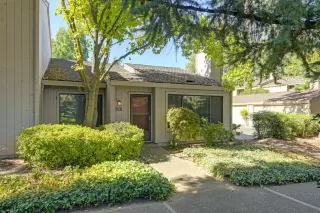 Photo #6: 224115469 Listing