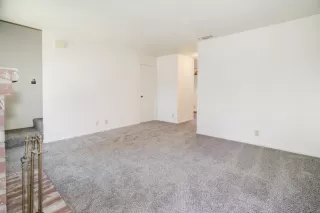 Photo #5: 224115521 Listing