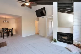 Photo #6: 224116519 Listing