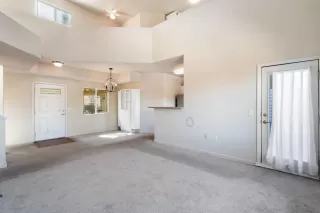Photo #1: 224116751 Listing 