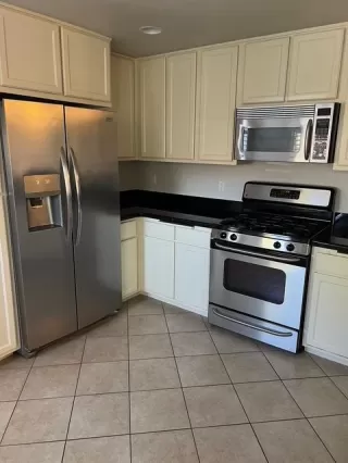 Photo #4: 224118147 Listing 