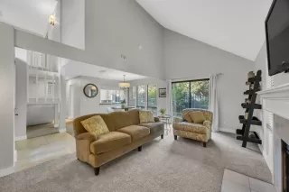 Photo #3: 224118465 Listing