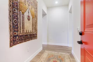 Photo #5: 224118566 Listing 