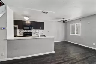 Photo #6: 224120108 Listing 