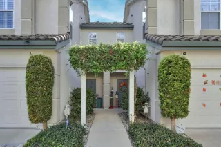 Photo #1: 224120554 Listing