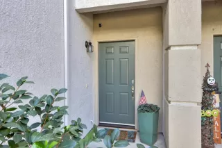 Photo #2: 224120554 Listing