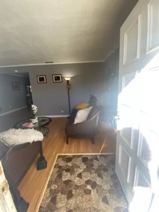 Photo #3: 224120755 Listing