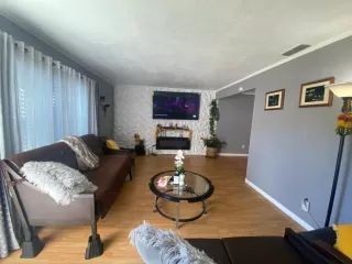 Photo #4: 224120755 Listing