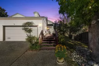 Photo #2: 224121068 Listing 