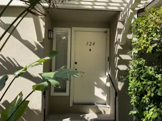 Photo #1: 224121369 Listing 