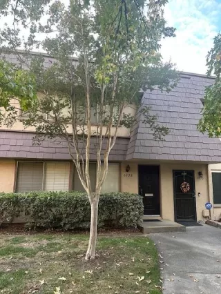 Photo #1: 224121465 Listing