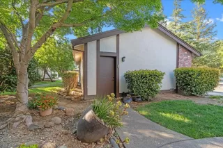 Photo #4: 224123073 Listing 