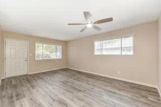 Photo #6: 224123194 Listing 