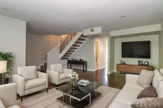 Photo #5: 224124735 Listing 