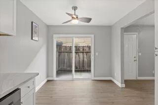 Photo #6: 224125339 Listing