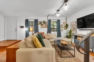 Photo #5: 224125383 Listing 