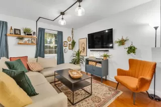 Photo #6: 224125383 Listing 